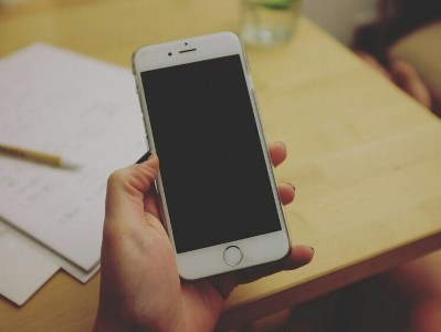 📱 Власти перепишут все мобильные устройства россиян и запретят перепрошивку гаджетов.